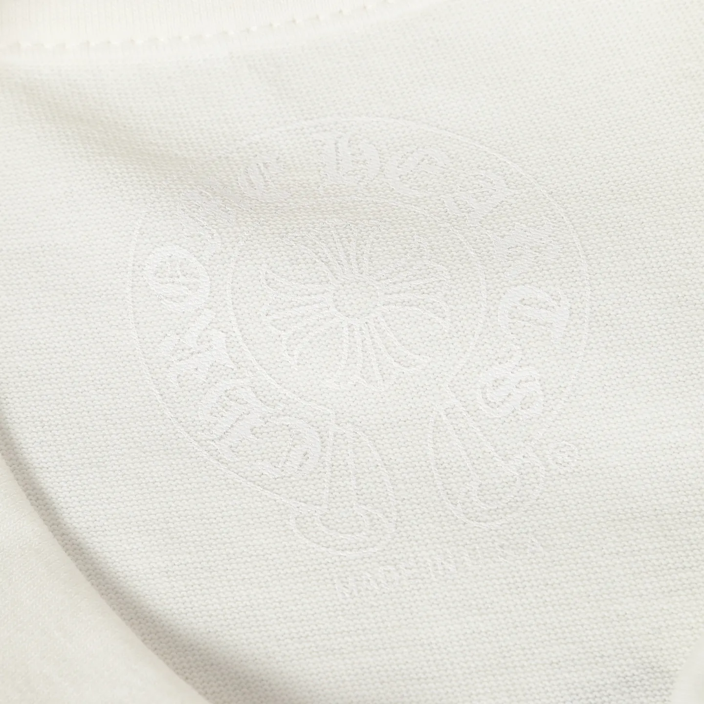🅿️270 Come Hearts/Cro Hearts Limited Blue Cross Printed Long Sleeve, Autumn and Winter King! Chest pockets, high weight threads on collar and cuffs, custom woven and dyed 280g double yarn pure cotton fabric, washed anti-counterfeiting tags and other accessories are all correct versions, super conspicuous, super pretty, super stylish, same style for men and women! The overall upper body highlights fashion and individuality, and it is a recommended T-shirt for couples to wear together!! Color: black/white Size: XS-L